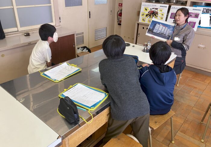 キャリア教育を実施しました